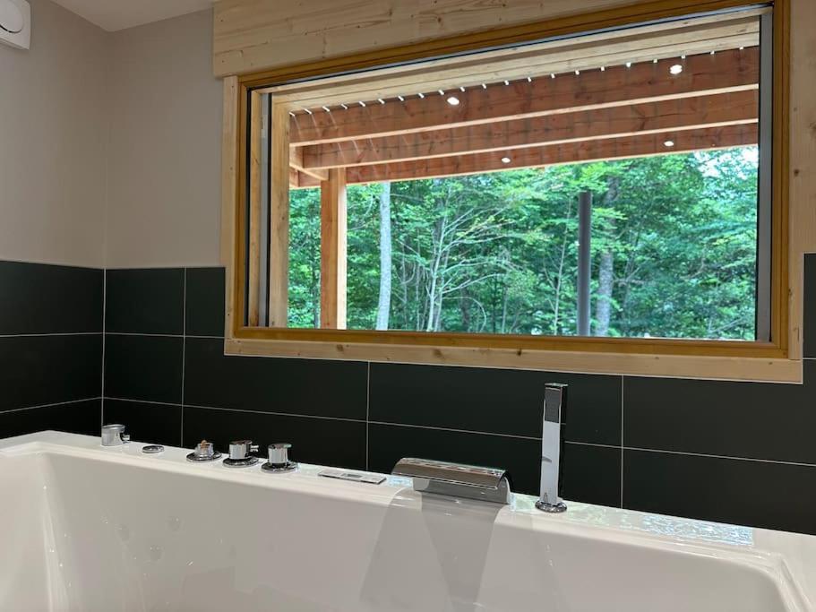 Jacuzzi En Foret L'Esperou Exterior photo